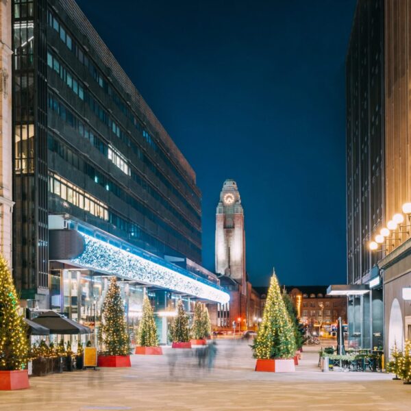 helsinki-finland-night-view-of-keskuskatu-street-2025-02-24-14-21-33-utc-min-scaled.jpg